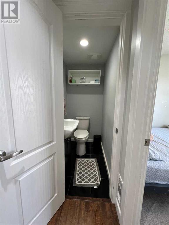 431 Falmere Road Ne, Calgary, Alberta  T3J 2Z8 - Photo 15 - A2219404