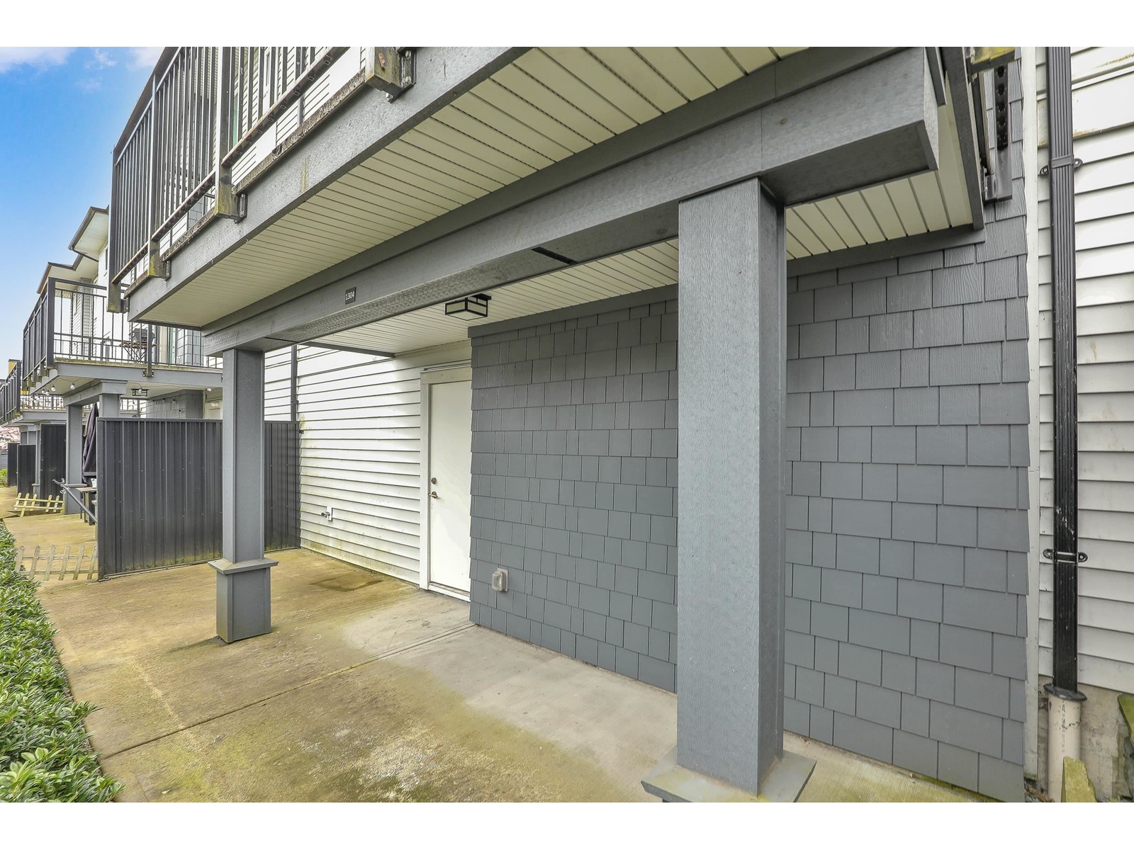 1304 16433 Watson Drive, Surrey, British Columbia  V4N 6R9 - Photo 20 - R2993037