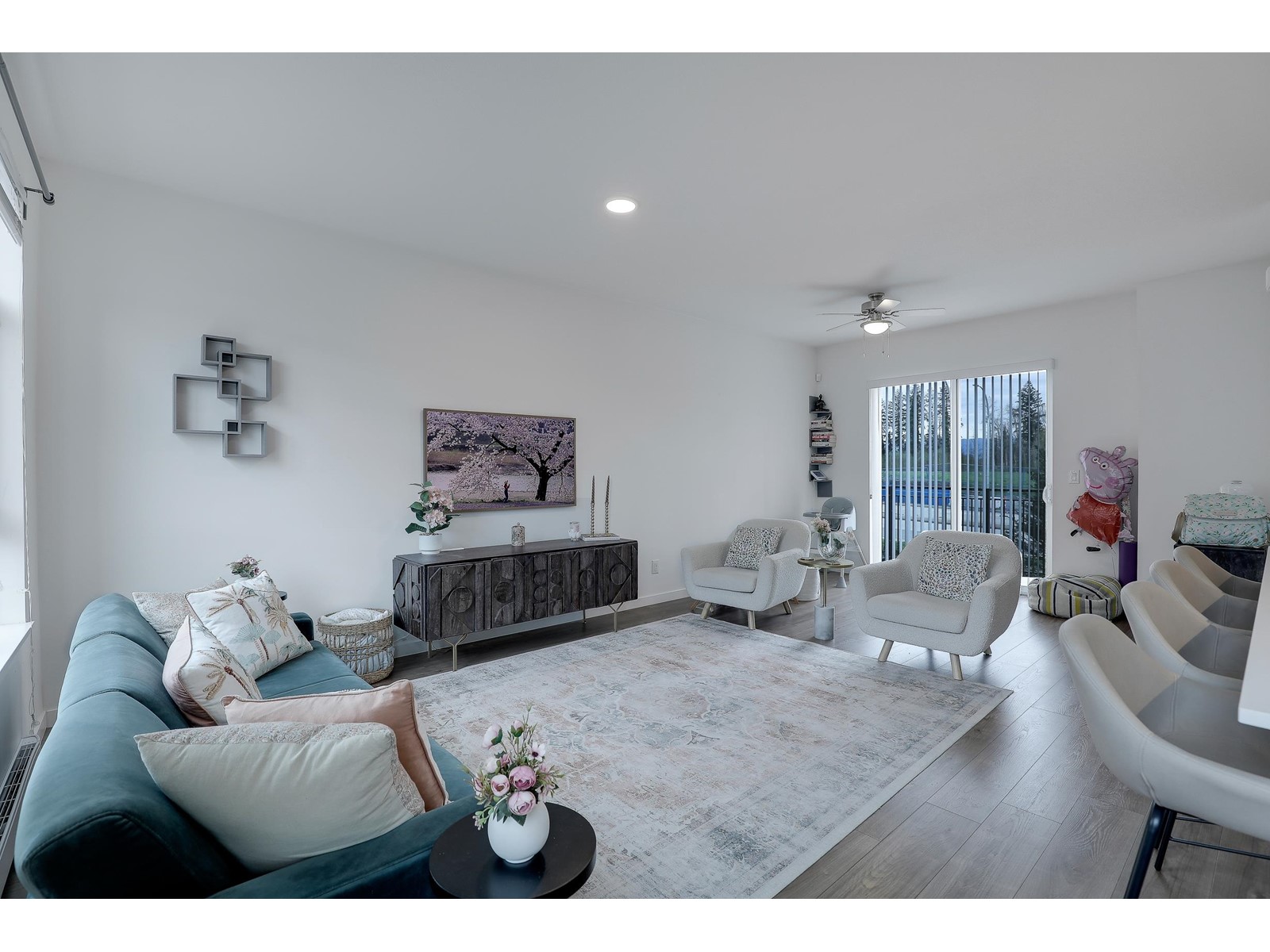 1304 16433 Watson Drive, Surrey, British Columbia  V4N 6R9 - Photo 1 - R2993037