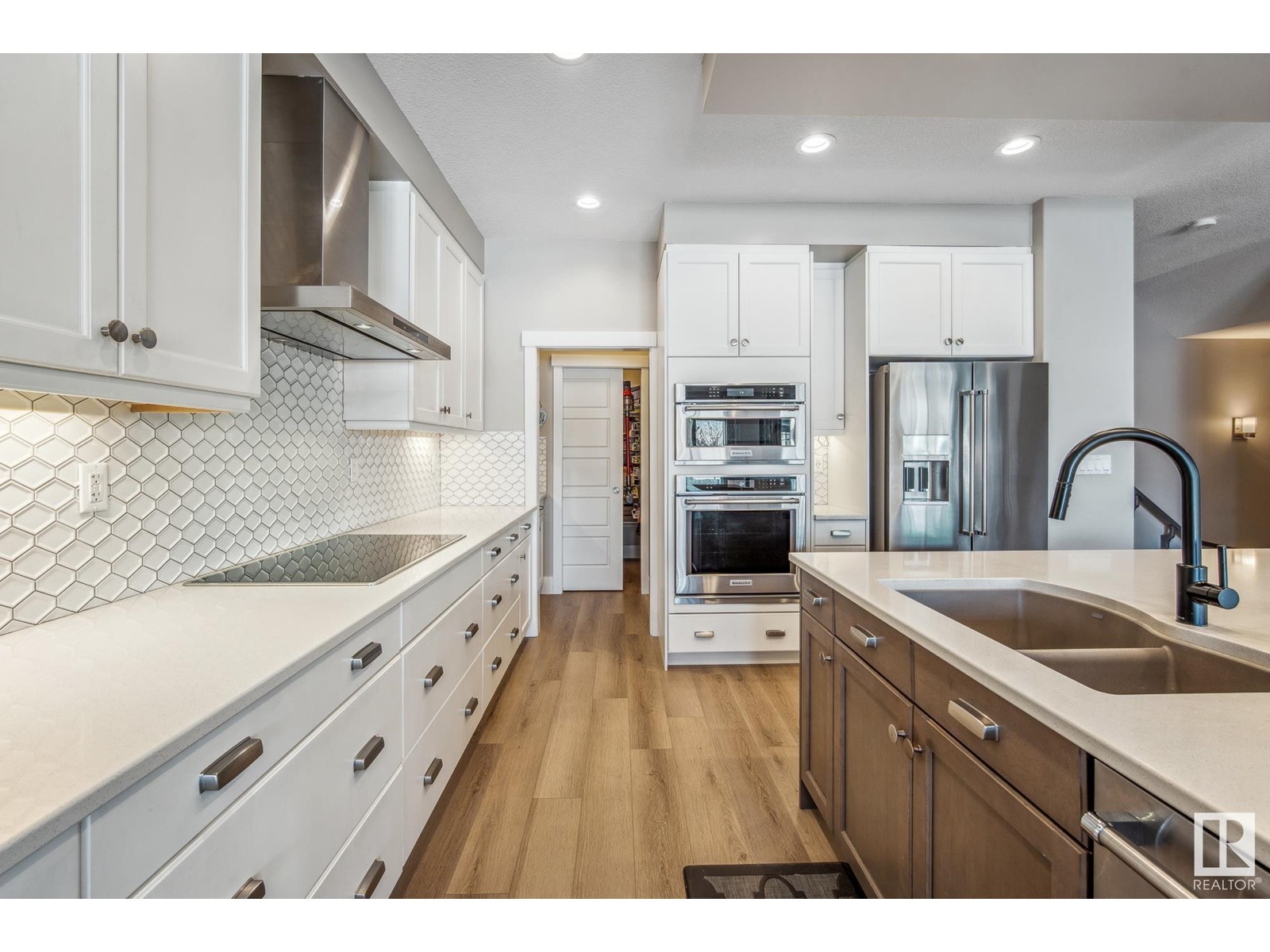 2015 Price Landing Ld Sw, Edmonton, Alberta  T6W 3P8 - Photo 19 - E4433186