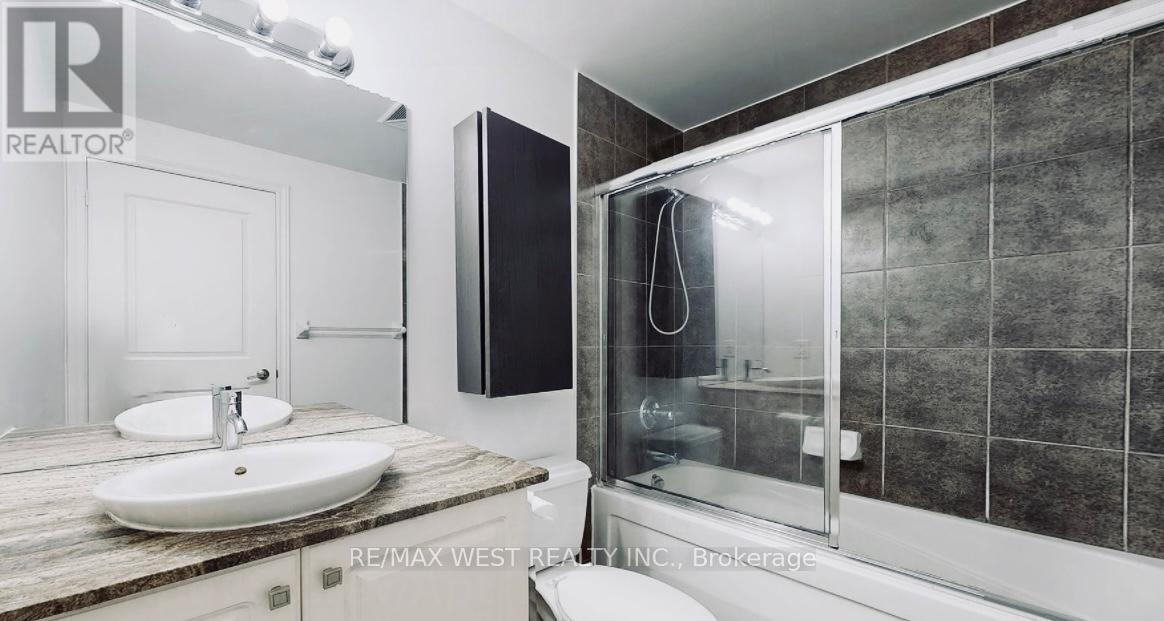 1404 - 9235 Jane Street, Vaughan, Ontario  L6A 0J8 - Photo 13 - N12168454