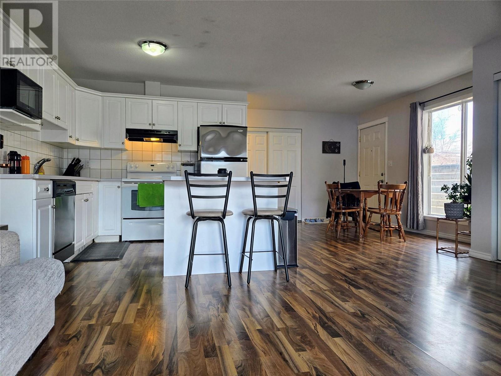 441 4th Avenue, Invermere, British Columbia  V0A 1K7 - Photo 6 - 10337462