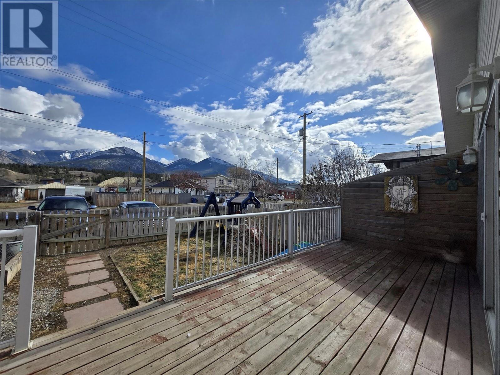 441 4th Avenue, Invermere, British Columbia  V0A 1K7 - Photo 4 - 10337462