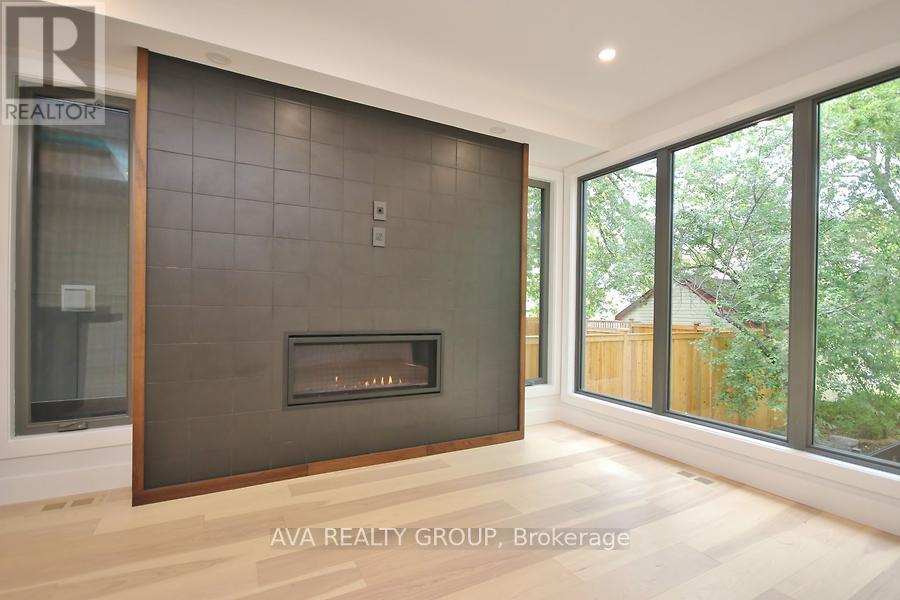 375 Madison Avenue, Ottawa, Ontario  K2A 0B6 - Photo 21 - X12170419