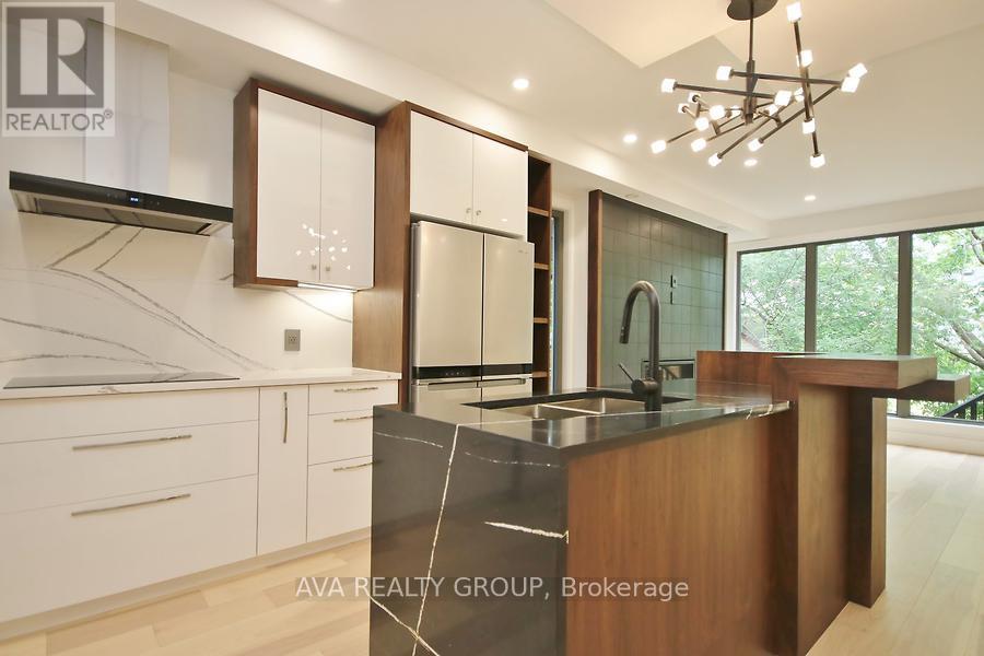 375 Madison Avenue, Ottawa, Ontario  K2A 0B6 - Photo 14 - X12170419