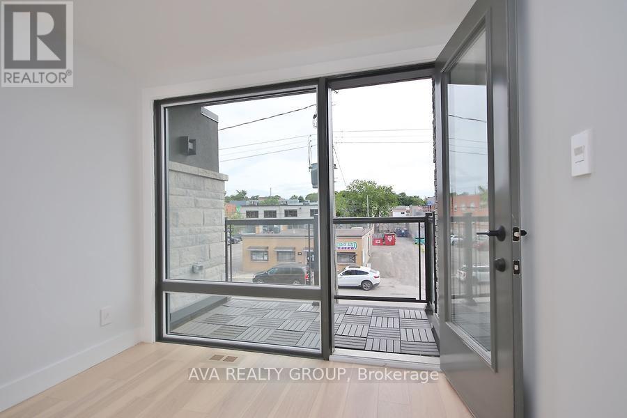375 Madison Avenue, Ottawa, Ontario  K2A 0B6 - Photo 33 - X12170419