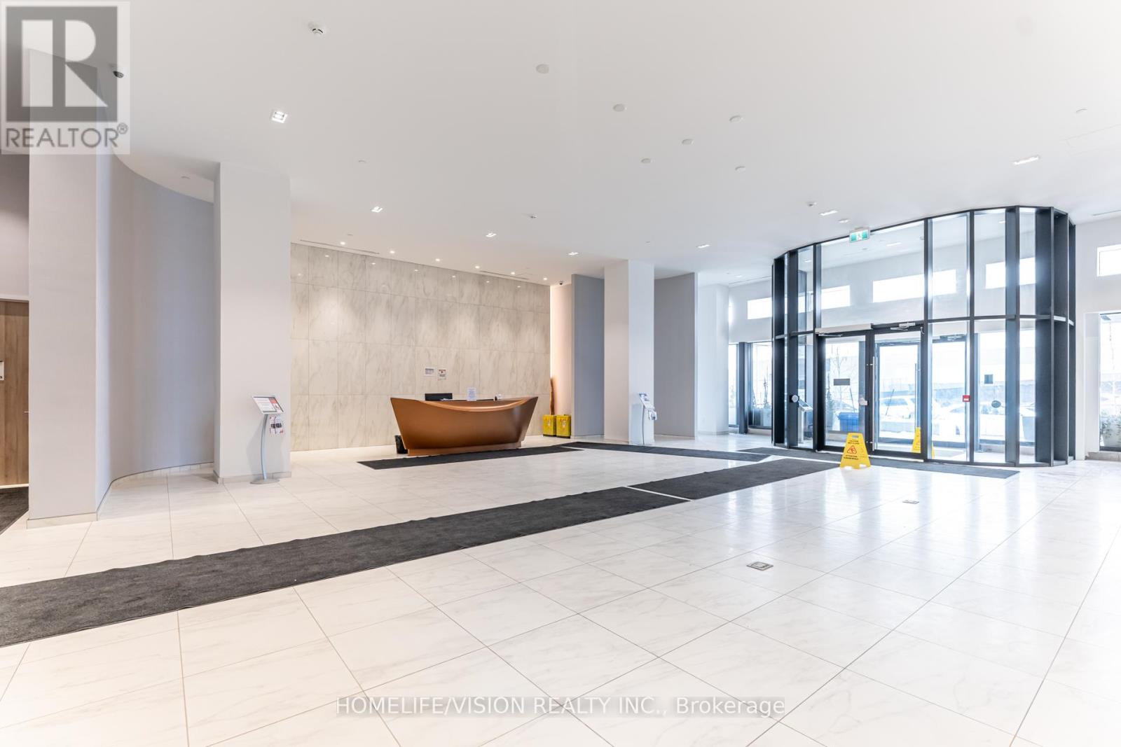 3212 - 50 O'neill Road, Toronto (Banbury-Don Mills), Ontario  M3C 0R1 - Photo 3 - C12170435