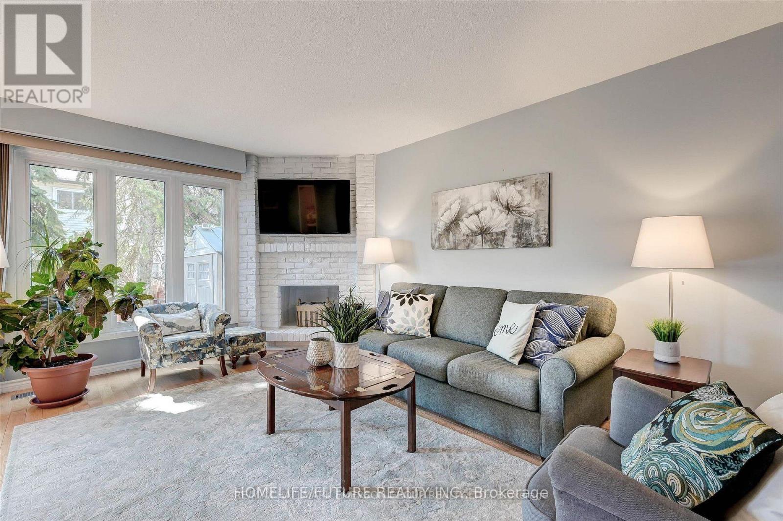 Main - 125 Granada Crescent, Toronto, Ontario  M1B 2H6 - Photo 12 - E12170434