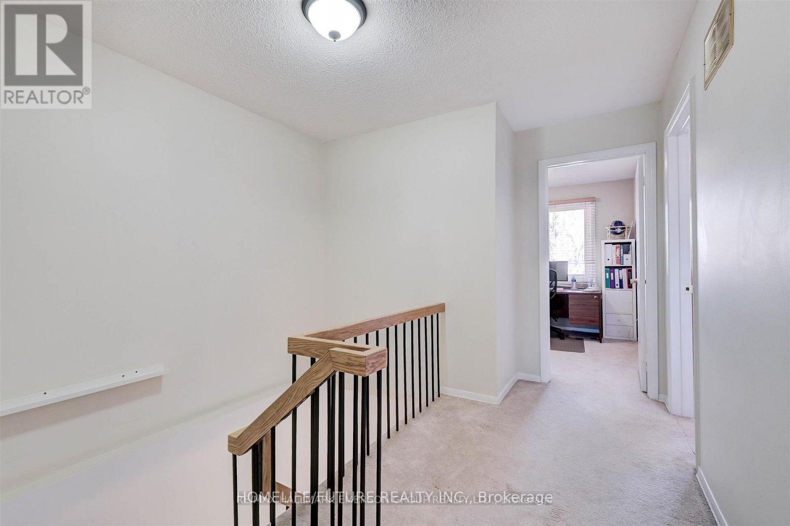 Main - 125 Granada Crescent, Toronto, Ontario  M1B 2H6 - Photo 13 - E12170434