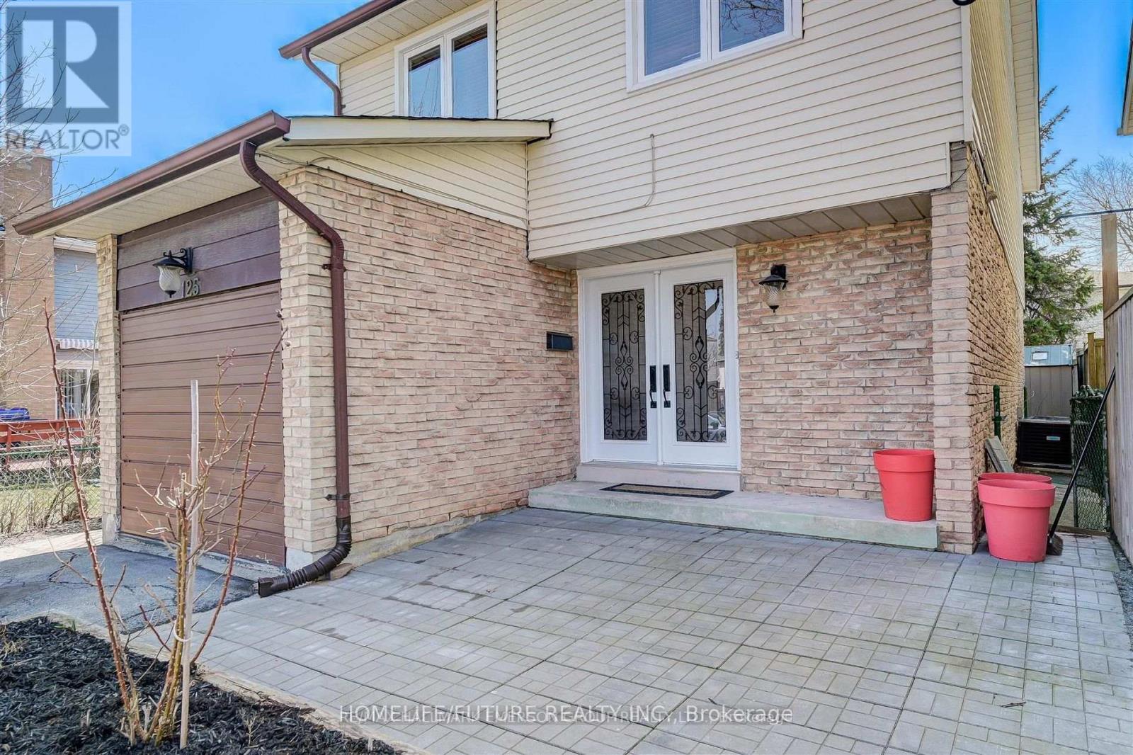 Main - 125 Granada Crescent, Toronto, Ontario  M1B 2H6 - Photo 2 - E12170434