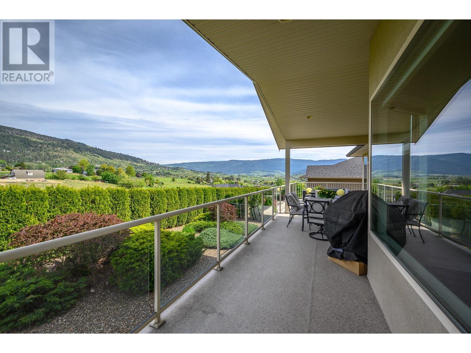 3317 9 Street, Vernon, British Columbia  V1T 9V7 - Photo 43 - 10347667