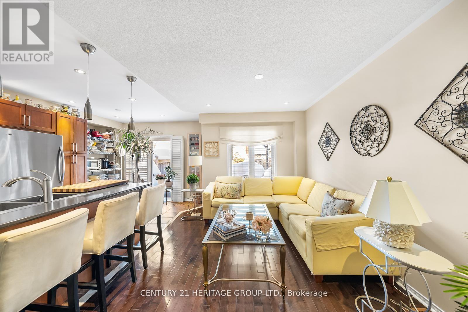 281 Penndutch Circle, Whitchurch-Stouffville, Ontario  L4A 0P1 - Photo 12 - N12170317