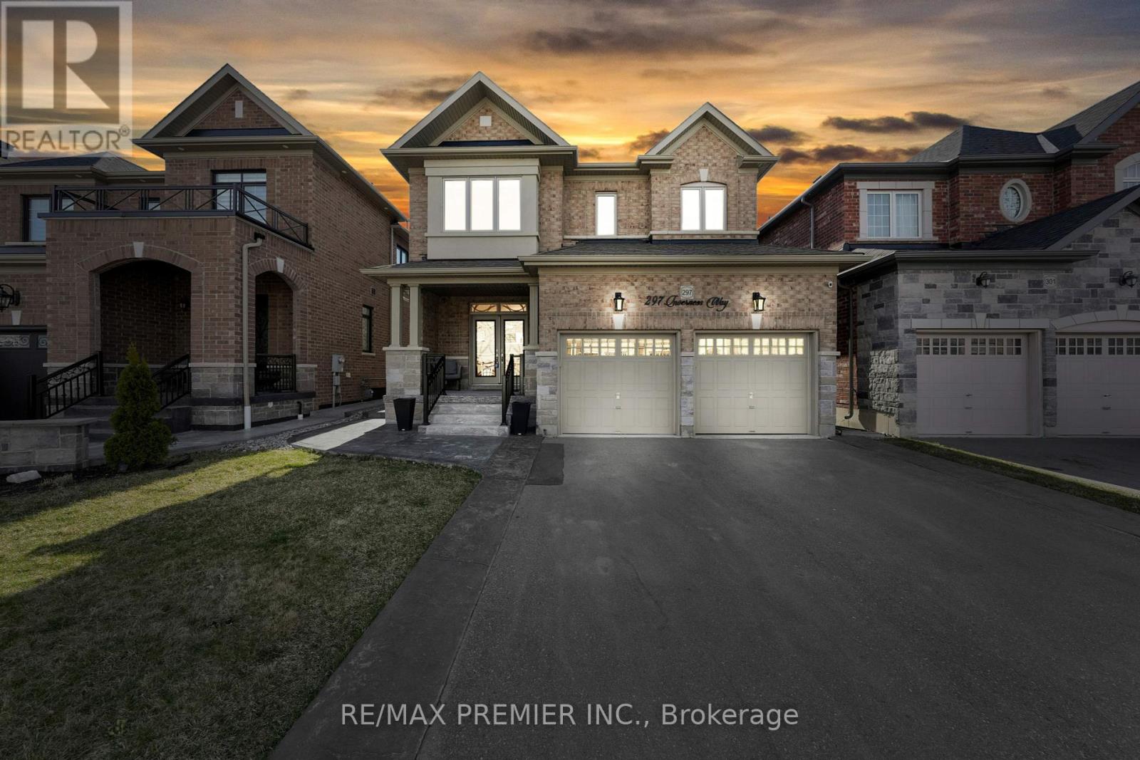 297 Inverness Way, Bradford West Gwillimbury (Bradford), Ontario  L3Z 2A8 - Photo 1 - N12170407