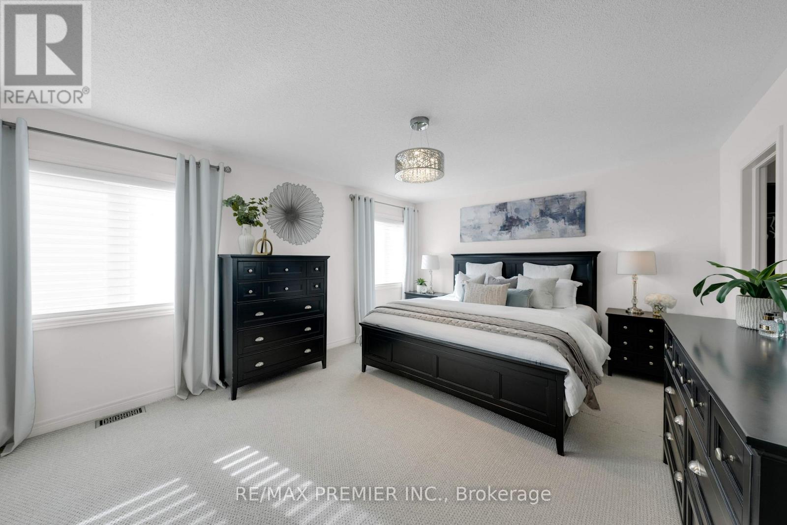 297 Inverness Way, Bradford West Gwillimbury (Bradford), Ontario  L3Z 2A8 - Photo 22 - N12170407