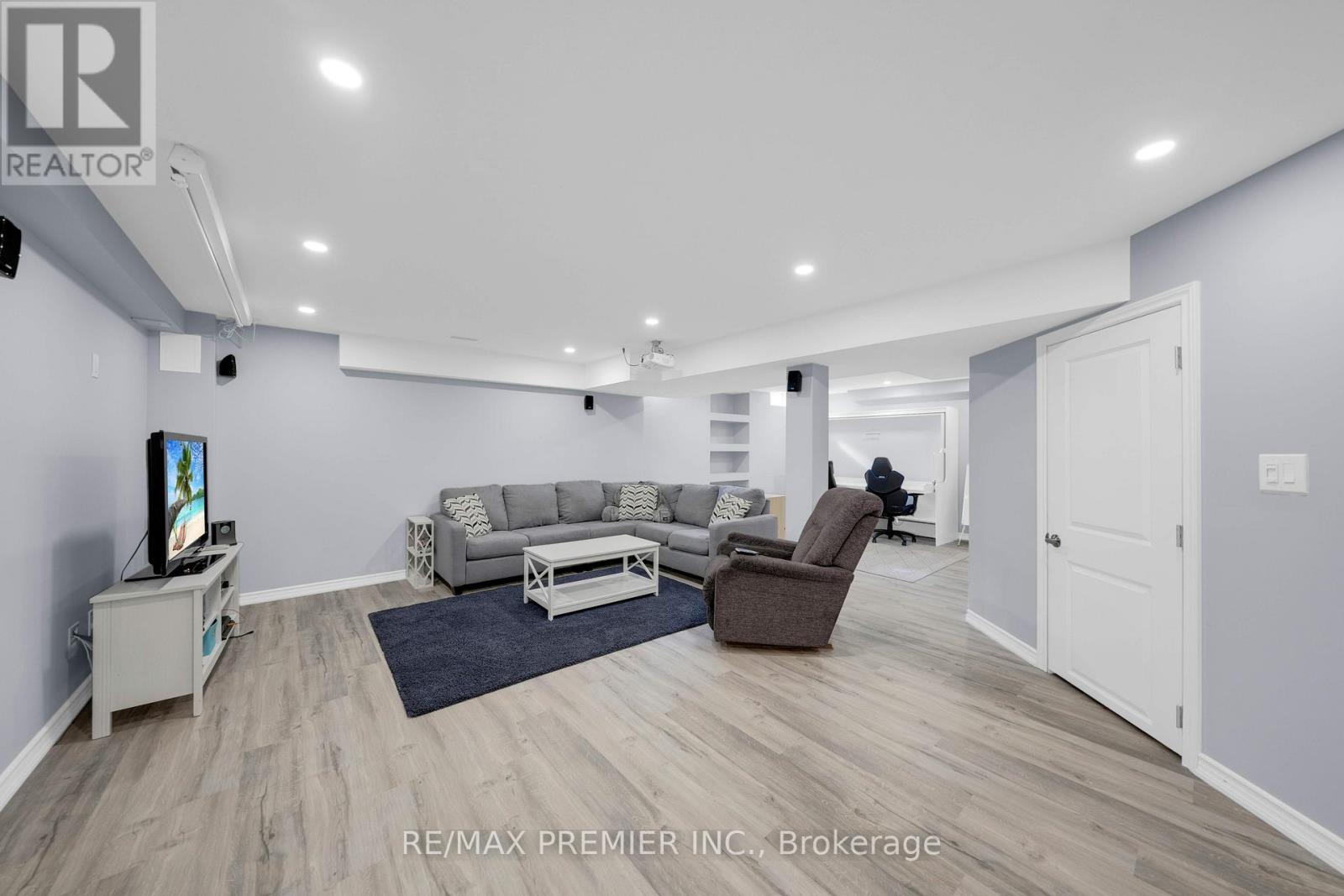 297 Inverness Way, Bradford West Gwillimbury (Bradford), Ontario  L3Z 2A8 - Photo 39 - N12170407