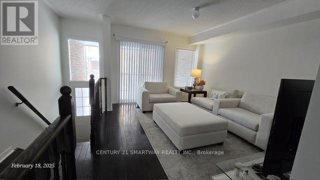 52 Judy Sgro Avenue, Toronto, Ontario  M3L 0E4 - Photo 6 - W12163266