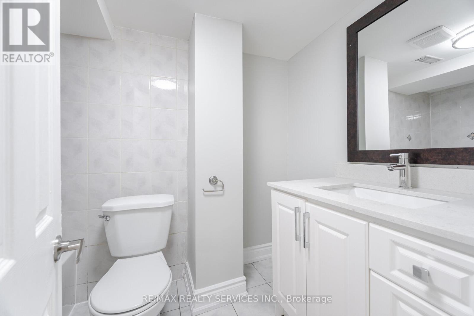 65 - 3525 Brandon Gate Drive, Mississauga (Malton), Ontario  L4T 3M3 - Photo 42 - W12170090