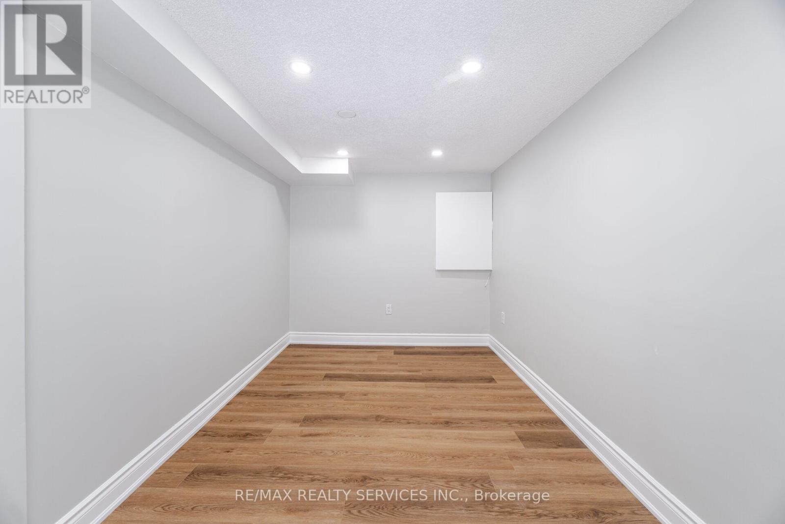 65 - 3525 Brandon Gate Drive, Mississauga (Malton), Ontario  L4T 3M3 - Photo 38 - W12170090