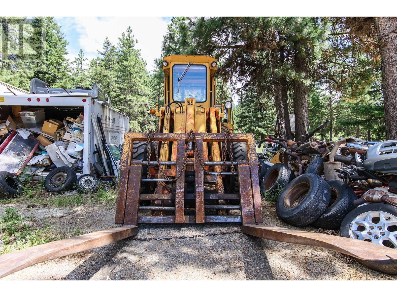 Property at 6725 Sidley Mountain Road image 4