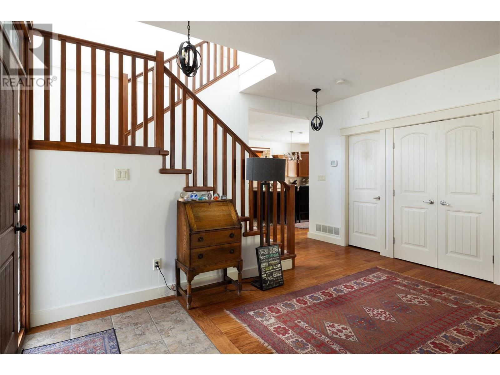 1433 Red Mountain Place, Vernon, British Columbia  V1B 4A3 - Photo 7 - 10349143