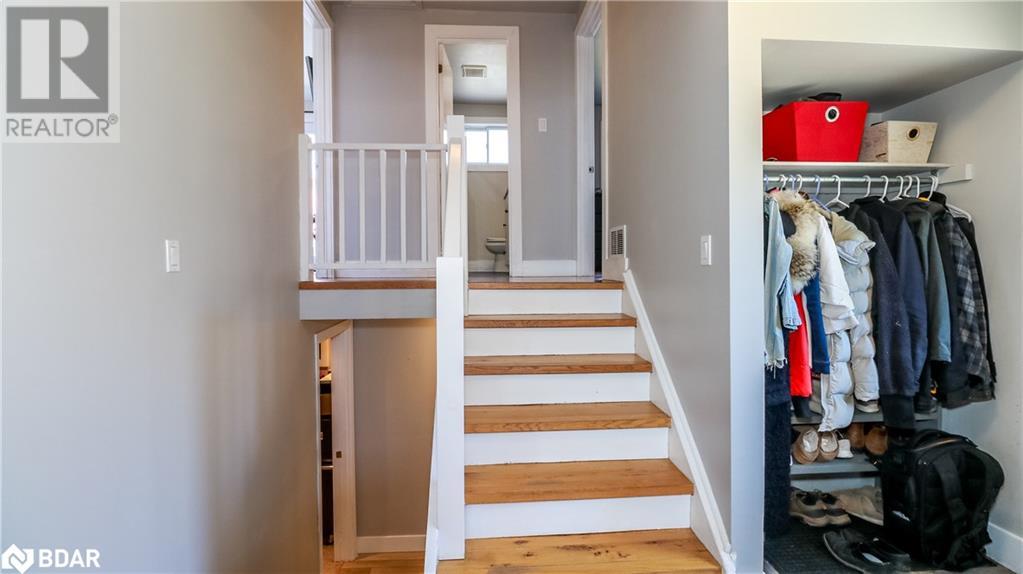 51 Christie Crescent, Barrie, Ontario  L4N 4V2 - Photo 8 - 40728775