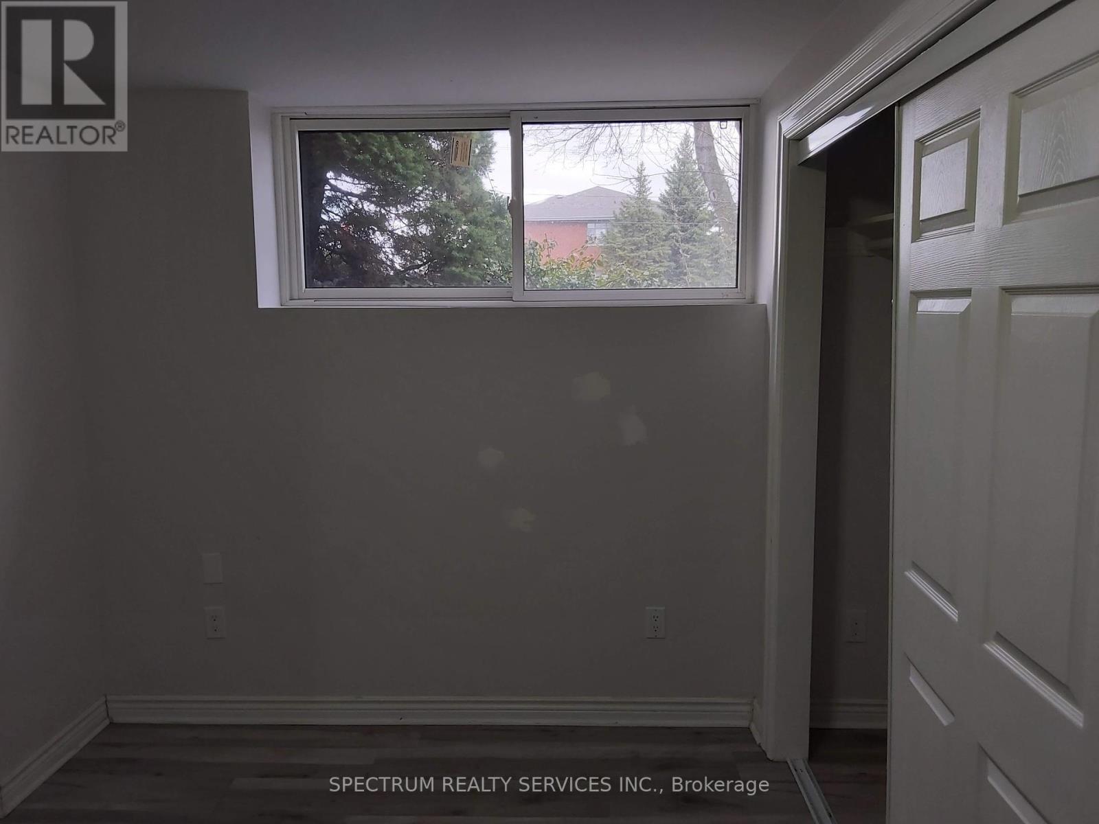 Bsmt - 150 Ontario Street S, Milton, Ontario  L9T 2M8 - Photo 5 - W12170324