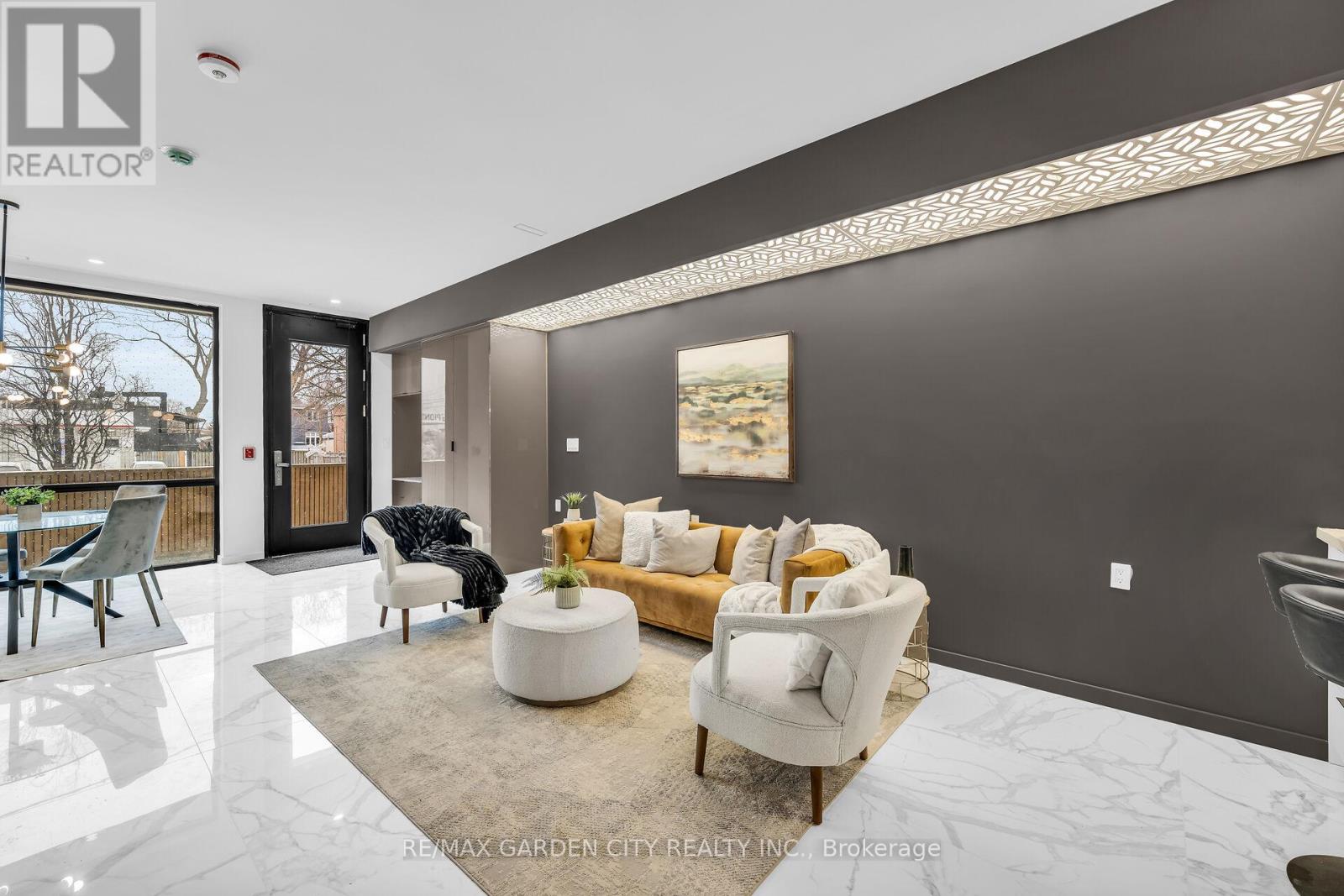 4b - 200 Browns Line, Toronto (Alderwood), Ontario  M8W 3T4 - Photo 6 - W12170340