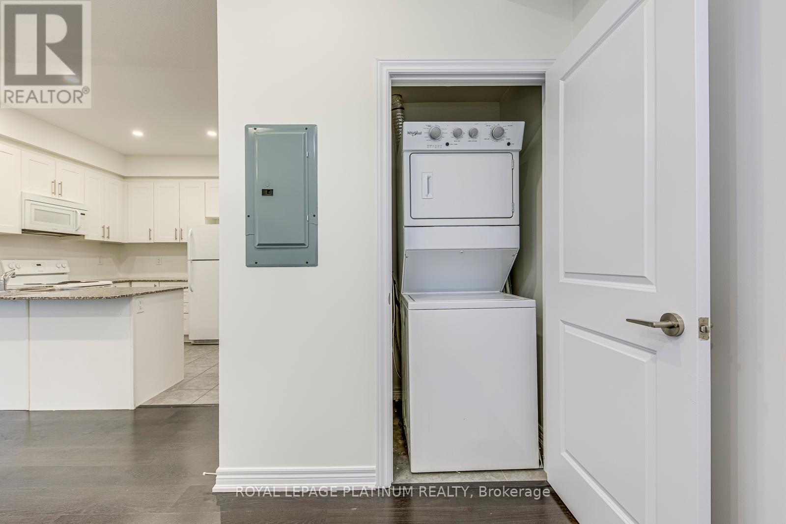 302 - 2339 Sawgrass Drive, Oakville, Ontario  L6H 6M8 - Photo 27 - W12170368