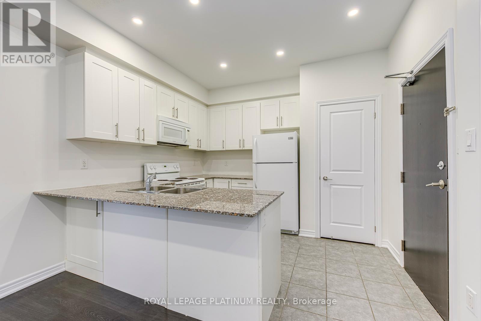 302 - 2339 Sawgrass Drive, Oakville, Ontario  L6H 6M8 - Photo 9 - W12170368