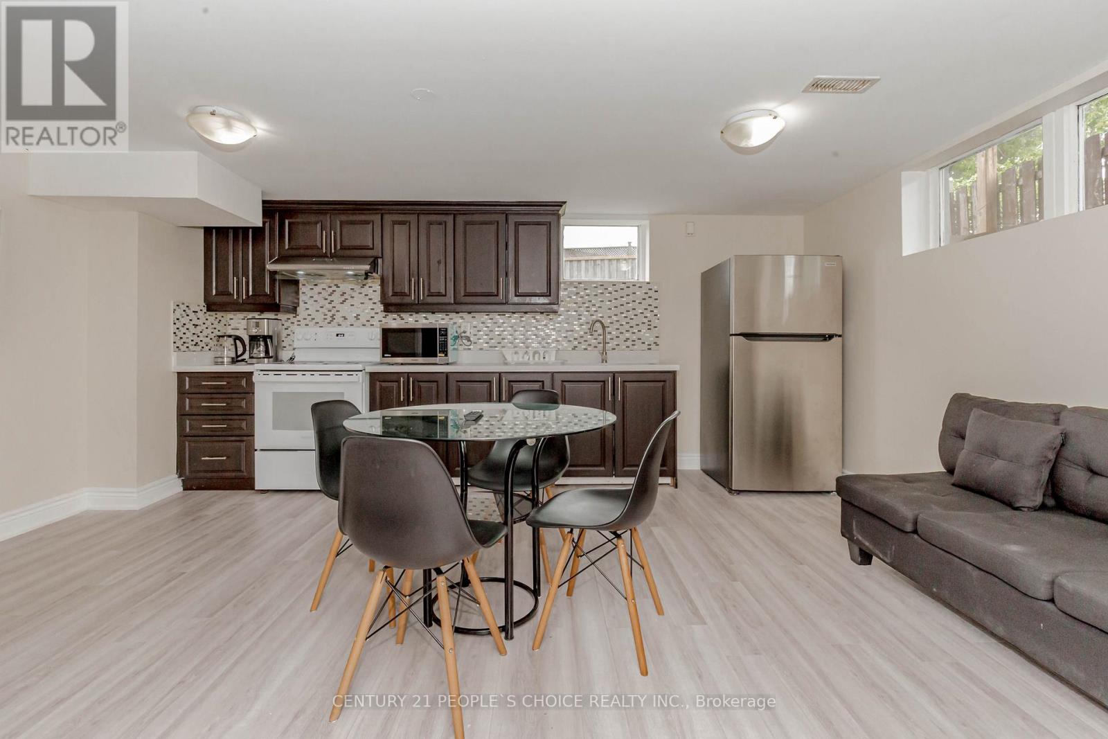 215 Jeffcoat Drive, Toronto, Ontario  M9W 3E2 - Photo 19 - W12170379