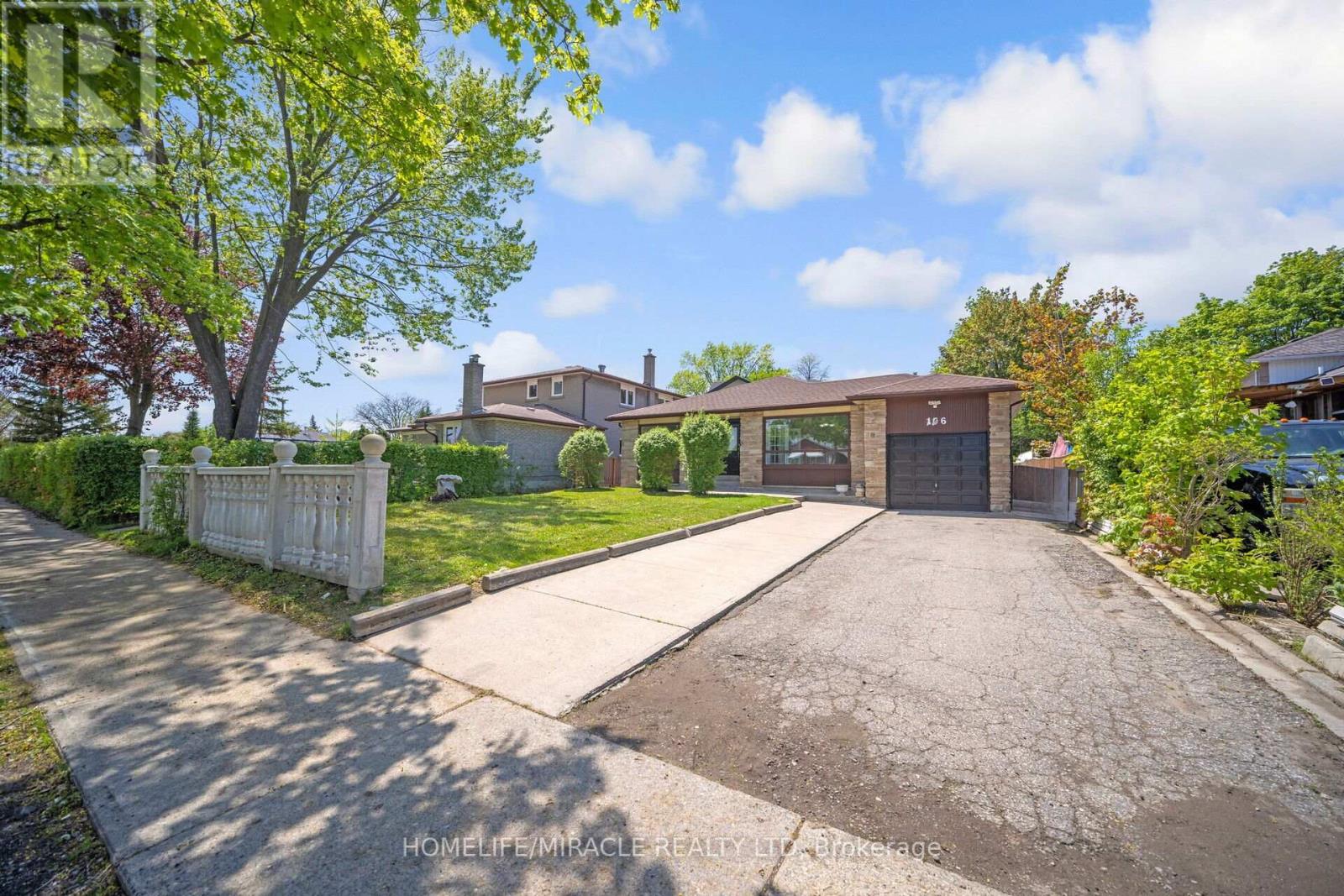 106 Silverstone Drive, Toronto, Ontario  M9V 3G7 - Photo 2 - W12170396