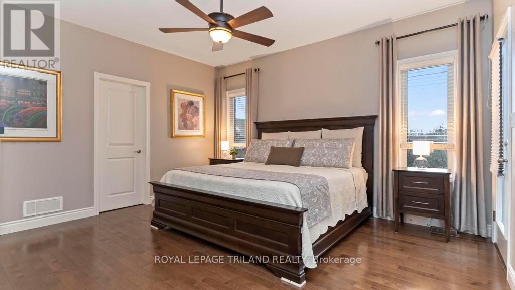 Photo 18 of 43 for 95 Circlewood Drive