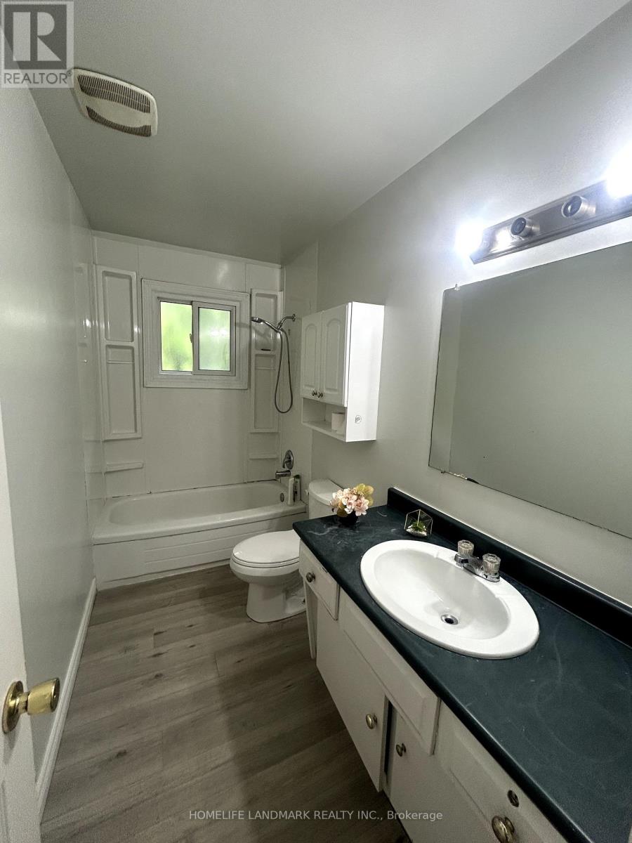 45 Scotchmere Crescent, London South, Ontario  N6E 1Z9 - Photo 6 - X12170308