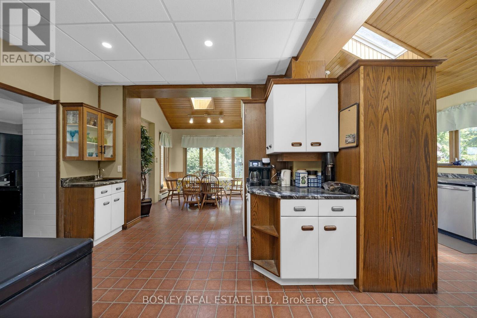135 Webb Street, Minto, Ontario  N0G 1Z0 - Photo 14 - X12170380