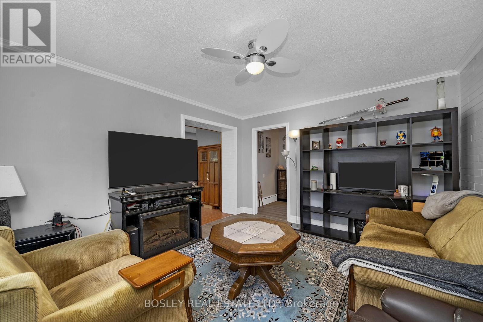 135 Webb Street, Minto, Ontario  N0G 1Z0 - Photo 22 - X12170380