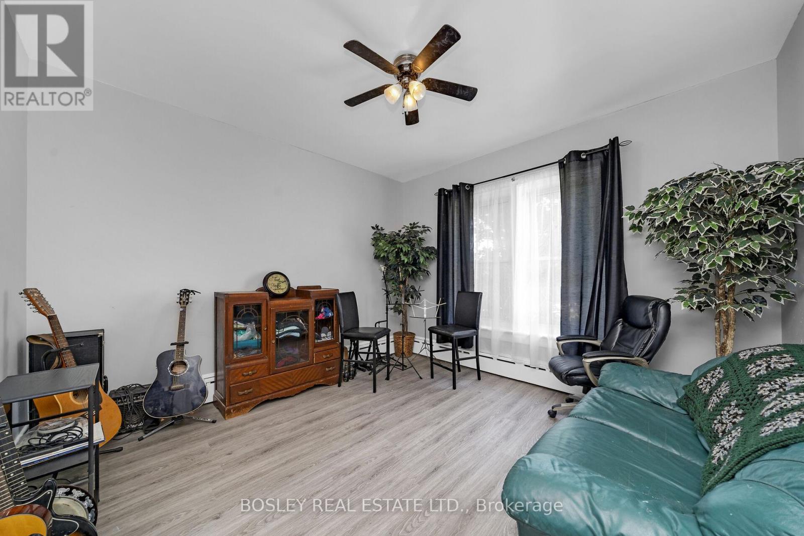 135 Webb Street, Minto, Ontario  N0G 1Z0 - Photo 31 - X12170380
