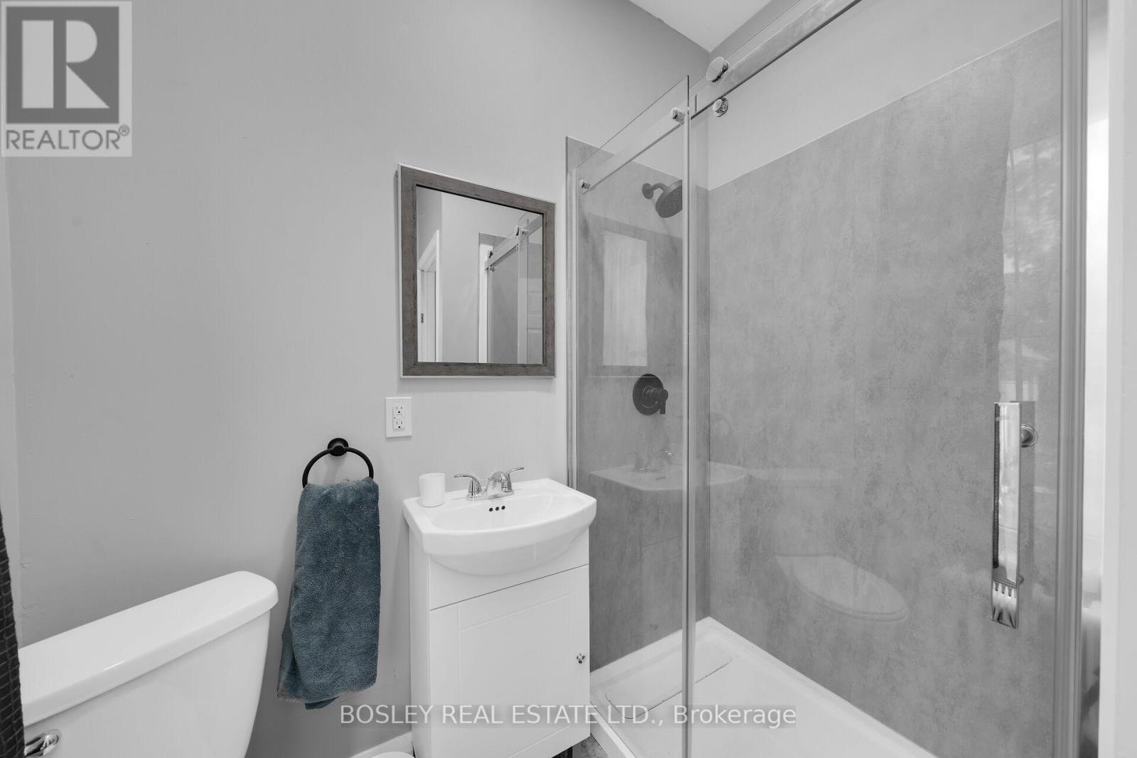 135 Webb Street, Minto, Ontario  N0G 1Z0 - Photo 32 - X12170380