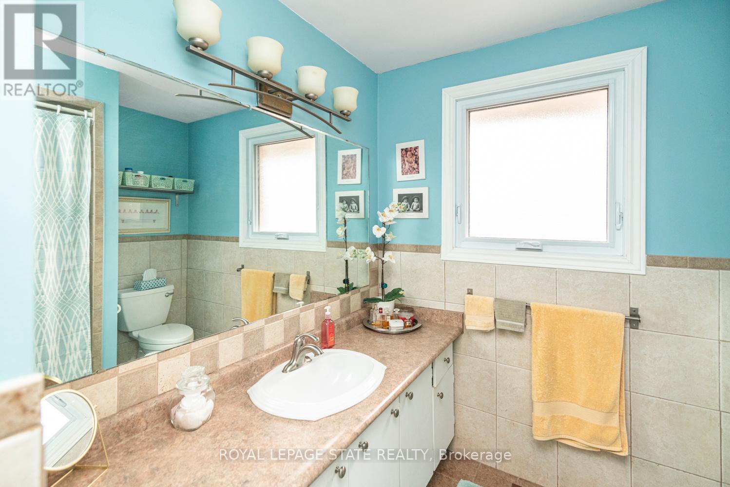 97 Albion Falls Boulevard, Hamilton, Ontario  L8W 1R4 - Photo 28 - X12170412