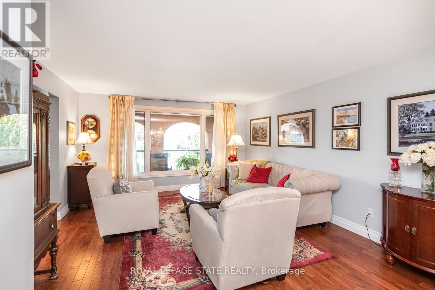 97 Albion Falls Boulevard, Hamilton, Ontario  L8W 1R4 - Photo 8 - X12170412