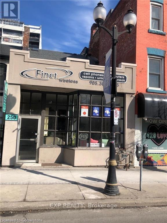 Loft - 250 King Street W, Hamilton, Ontario  L8P 1A9 - Photo 2 - X12170460