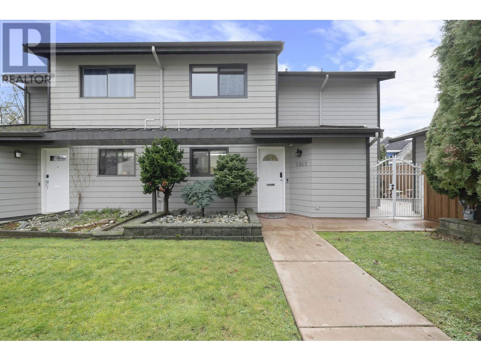Property at 5001 57 STREET image 1
