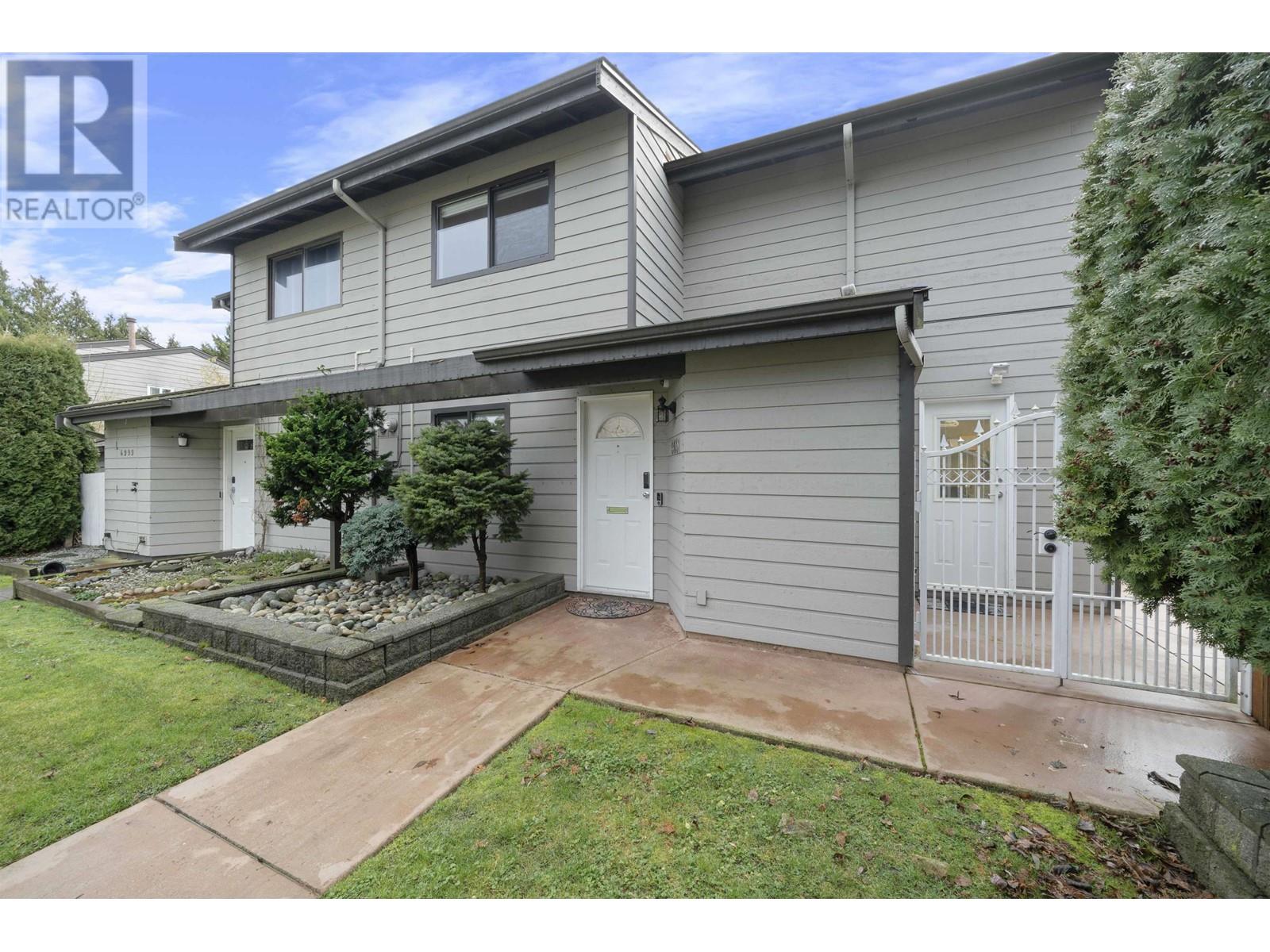5001 57 Street, Delta, British Columbia  V4K 3E7 - Photo 2 - R3006551