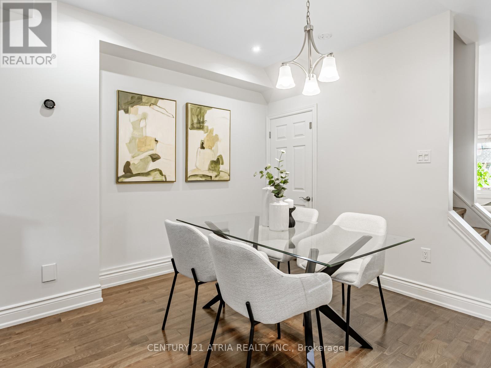 117 Aldwych Avenue, Toronto, Ontario  M4J 1X7 - Photo 5 - E12165943