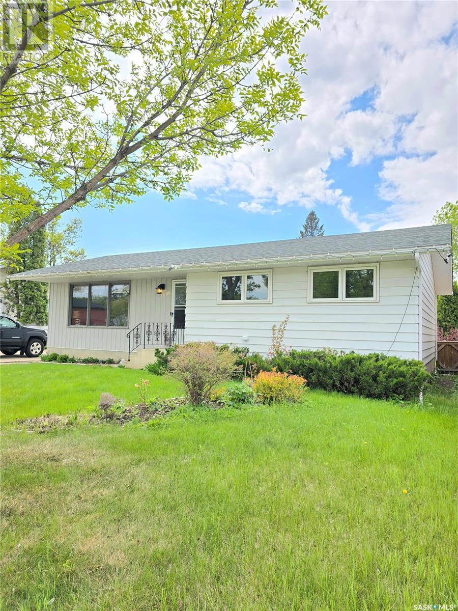 1809 C AVENUE N, saskatoon, Saskatchewan