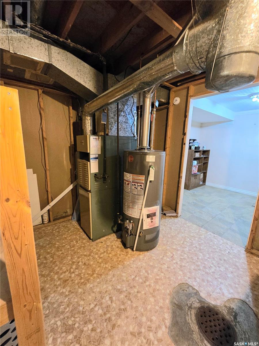 1809 C Avenue N, Saskatoon, Saskatchewan  S7L 1L9 - Photo 27 - SK006898