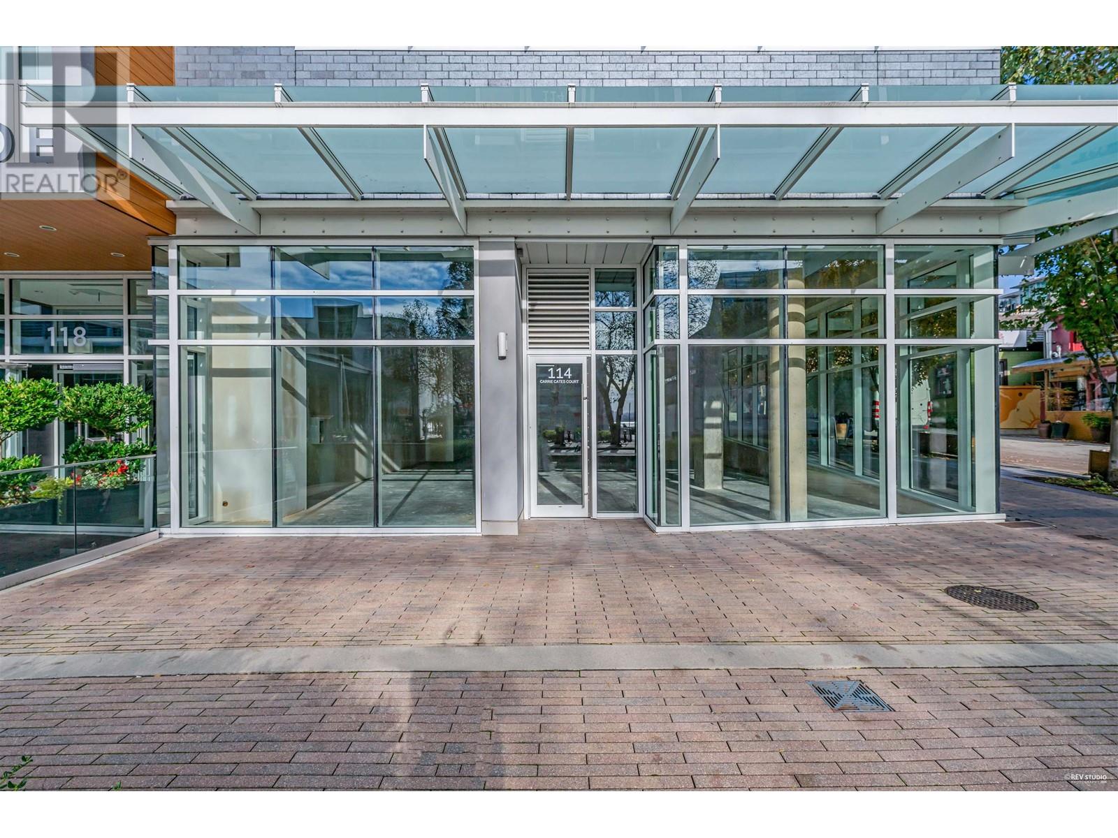 114 CARRIE CATES COURT, North Vancouver, British Columbia