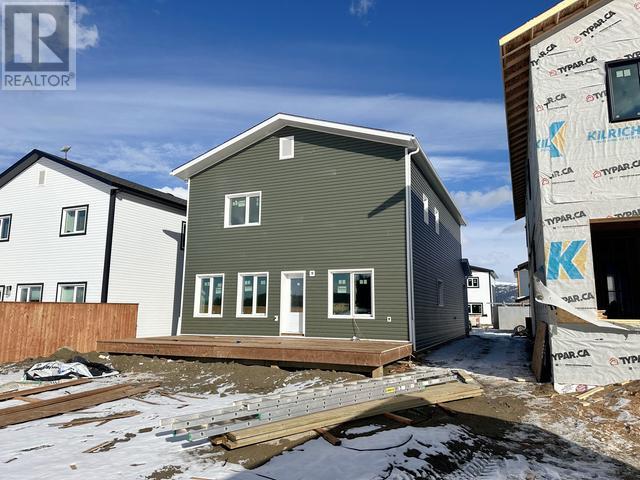Property at 72 WYVERN AVENUE image 3