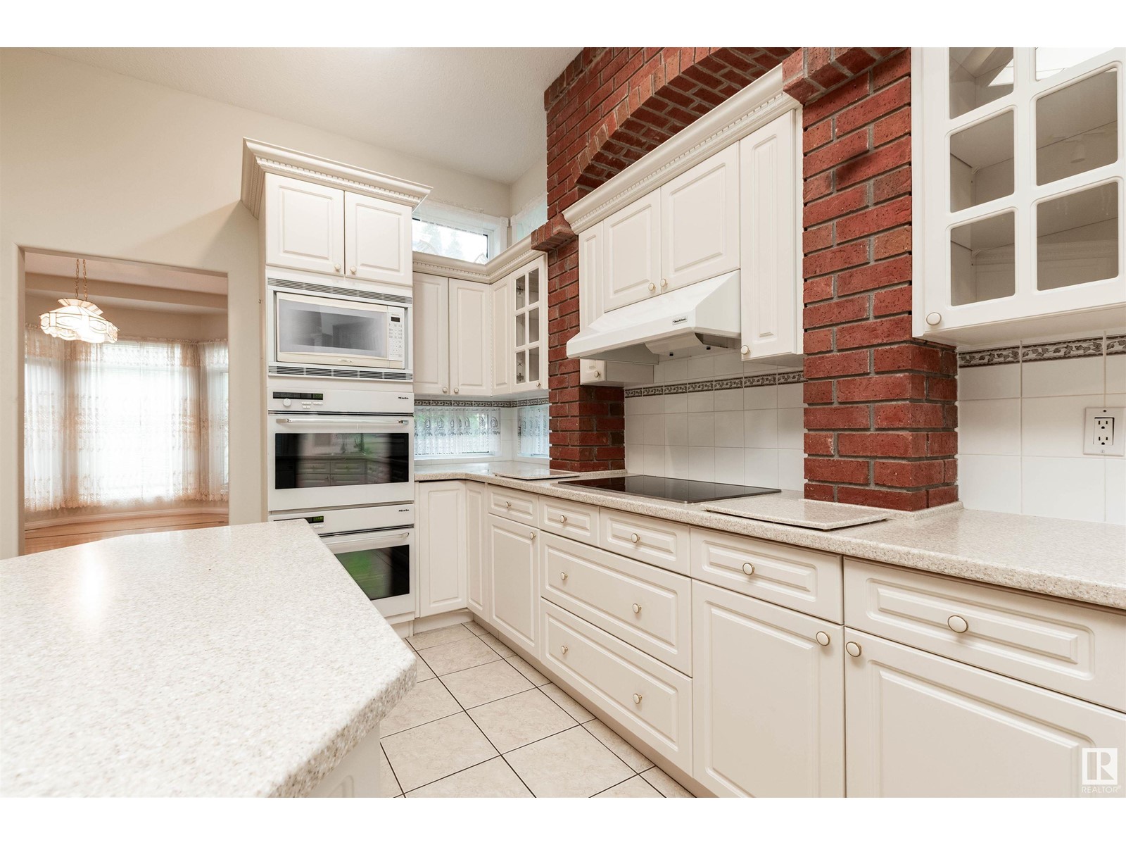Property at 349 SUMMERSIDE COVE CV SW image 2