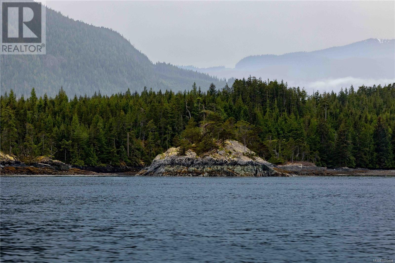 Dl1833 Cracroft Island, West Cracroft Island, British Columbia  V0N 3J0 - Photo 15 - 1000404