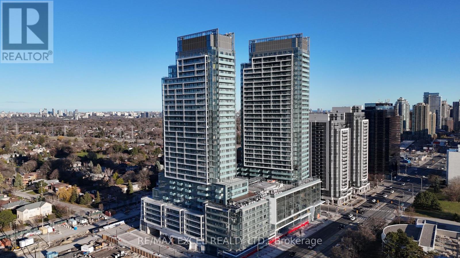 N624 - 7 Golden Lion Heights, Toronto, Ontario  M2M 4E7 - Photo 1 - C12170466
